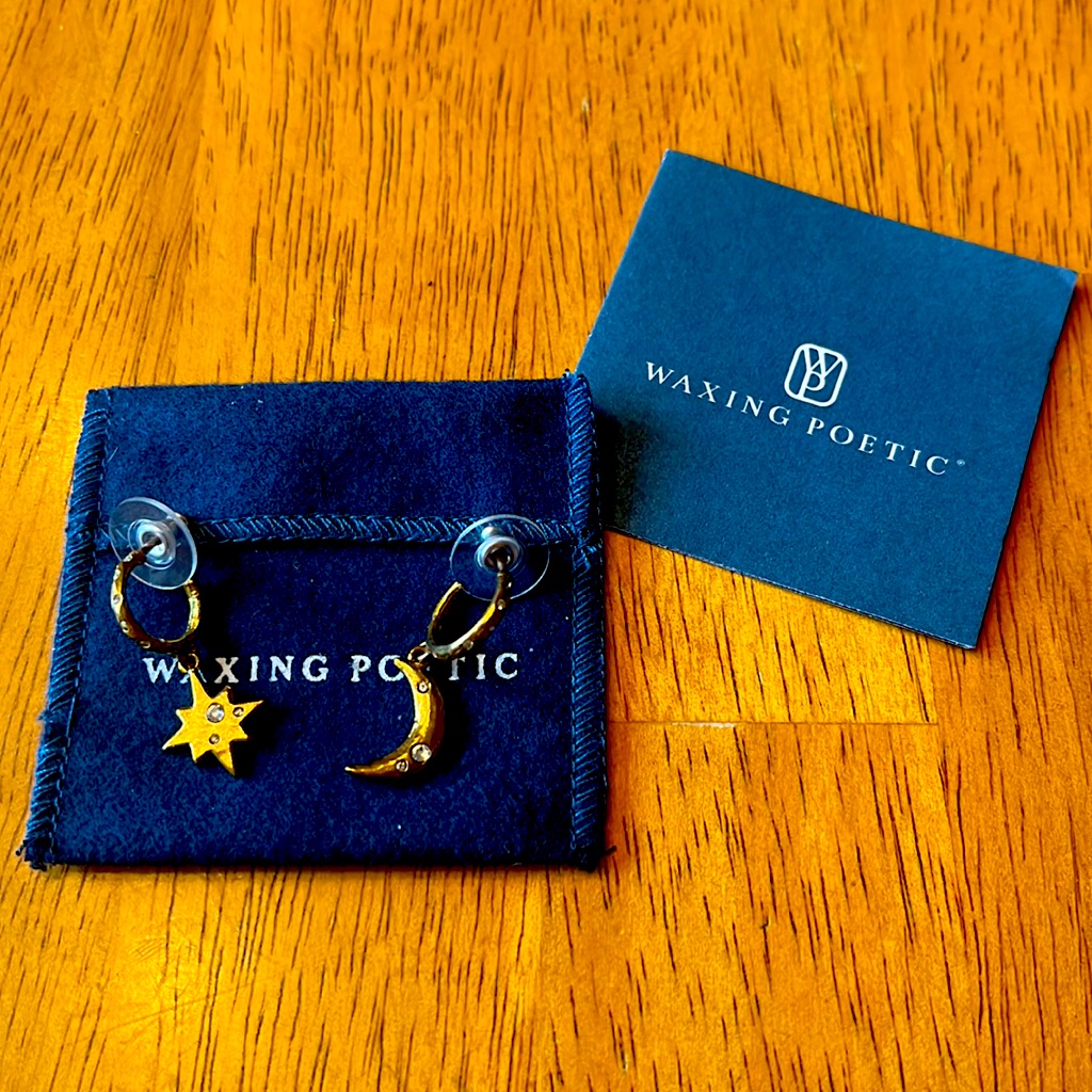 Waxing Poetic Moon And Star Earrings Set New Never Worn 111$